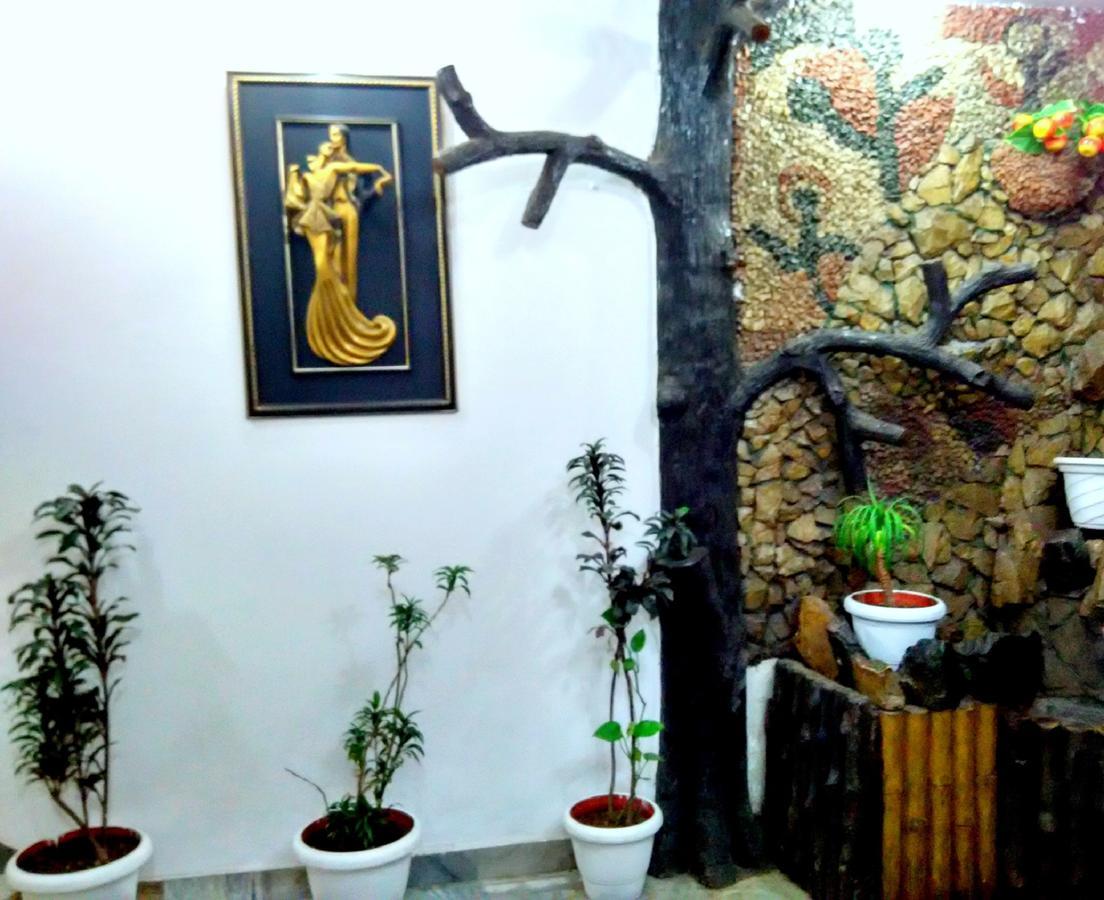Hotel Rama Palace Katra  Esterno foto